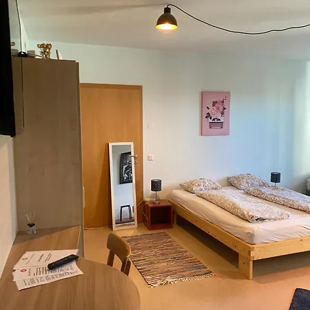 Wolfis Apartament Neusiedl an der Zaya