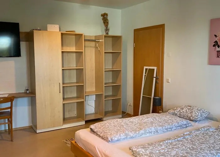 Wolfis * Neusiedl an der Zaya